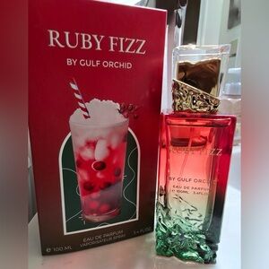 Preowned RUBY FIZZ by Gulf Orchid